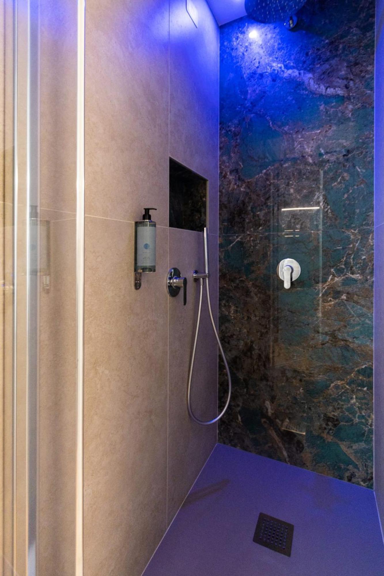 فندق Trevi Monti House روما المظهر الخارجي الصورة