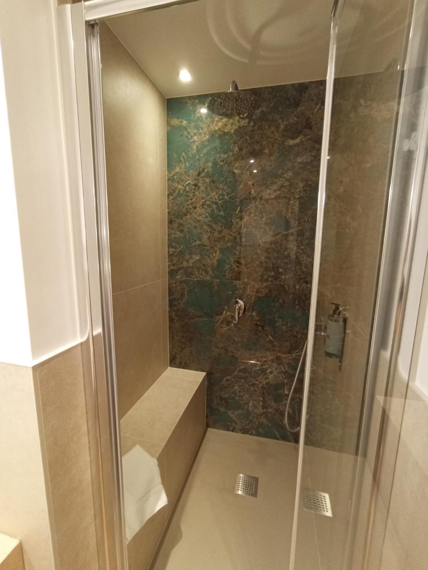 فندق Trevi Monti House روما المظهر الخارجي الصورة